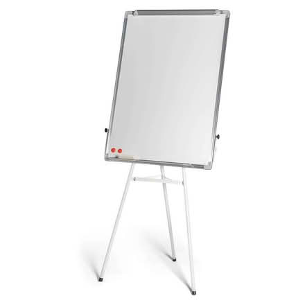 Photo of Whiteboard/Easel (Epping CM16) #1