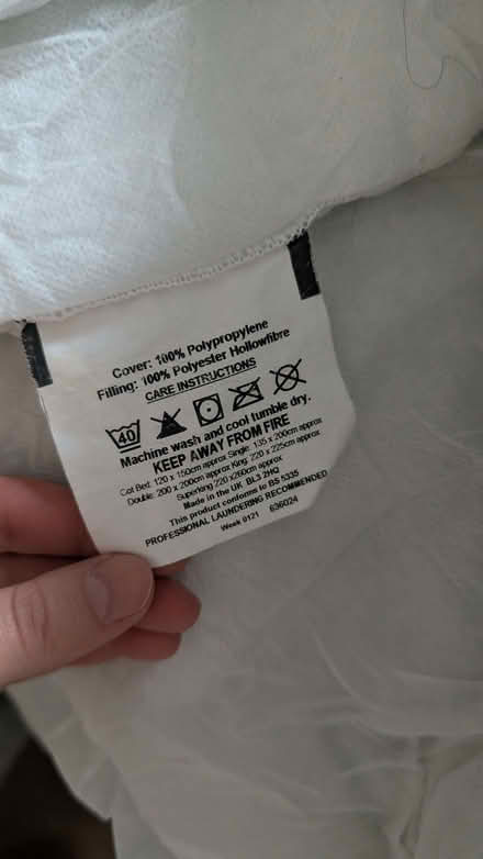 Photo of free Double size duvet 200x200 (Aberdeen AB24) #2