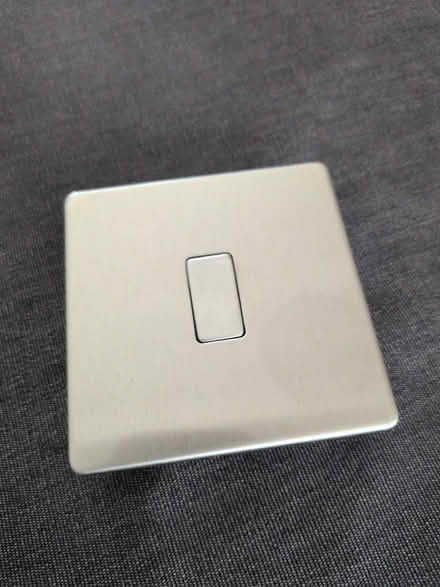 Photo of free Chrome light switch and cover (Battle TN33) #2