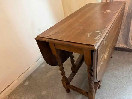 Photo of free Extending wooden table (Par PL24) #2