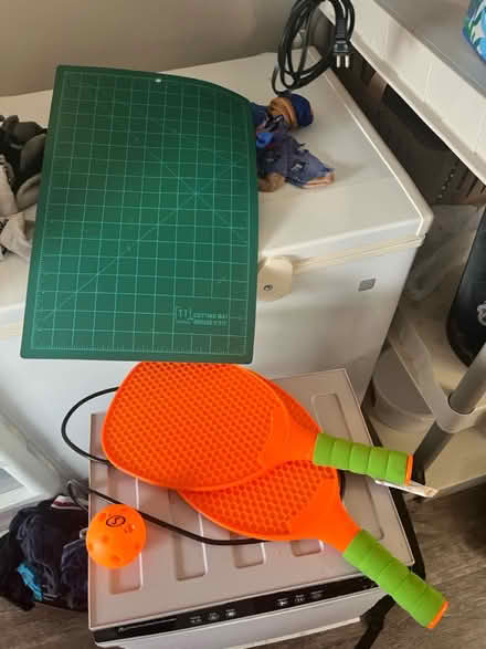 Photo of free Pickleball set and cutting board (Fairfax virginia) #1