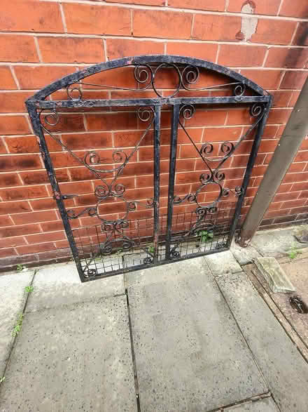 Photo of free Cast iron heavy metal gate (Middleton M24) #1