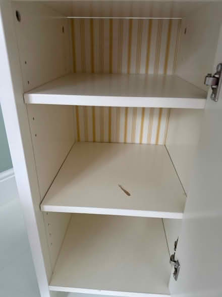 Photo of free Small unit (Faygate) #2