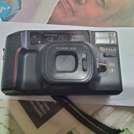 Photo of free Old fashioned film automatic camera (Horfield BS7) #1