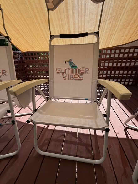 Photo of free beach / outdoor chairs (Castro Valley near Lake Chabot) #1