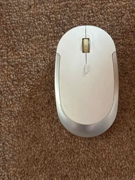 Photo of free Wireless mouse (Dursley GL11) #1