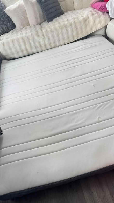Photo of free King size mattress (High view AL10) #2