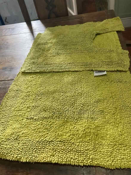 Photo of free Bath mat set from Dunelm (Wales S26) #1