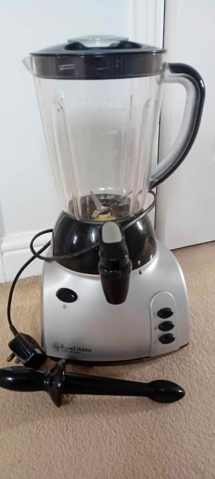 Photo of free Russell Hobbs Smoothie Blender (Benhall GL51) #1