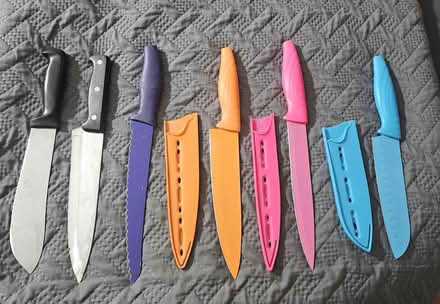 Photo of free 6 kitchen knifes (Medford ma) #1