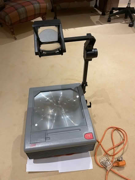 Photo of free 3M Overhead Projector 9080 - fully working order (De Parys MK40) #1