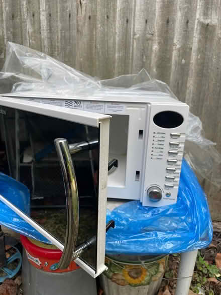 Photo of free Russell Hobbs microwave (Penge BR3) #2