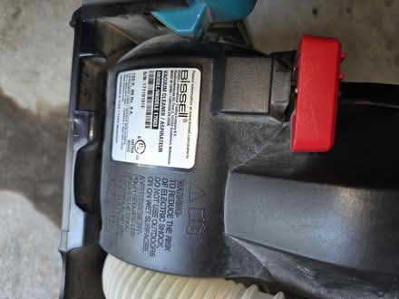 Photo of free Bissell vacuum cleaner (Stockbridge-Mt Zion Rd) #4