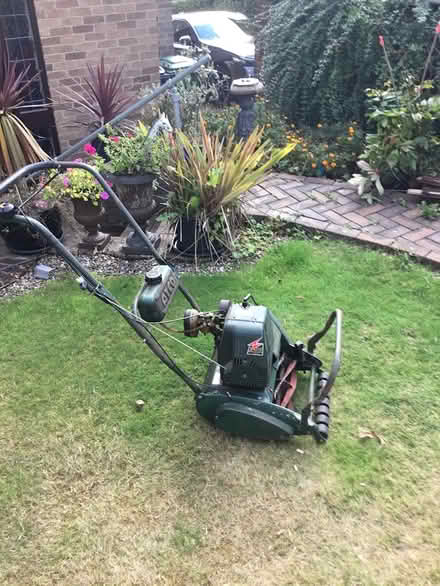 Photo of free Lawn mower (DE56 Mount pleasant Belper) #3
