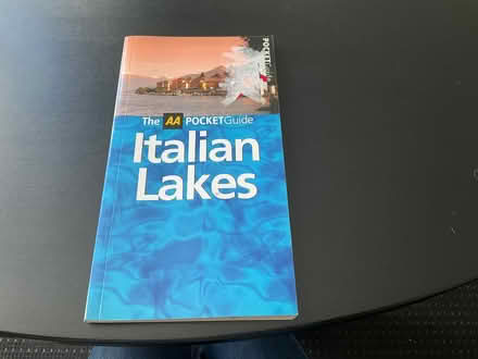 Photo of free Italian Lakes guide books (Sale M33) #1