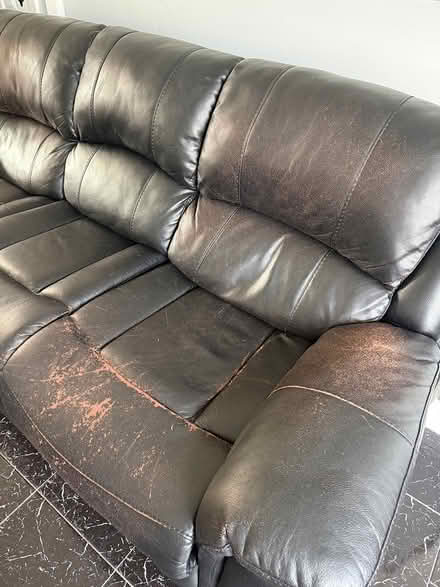 Photo of free Sofas Reclining (Ballyfermot) #4