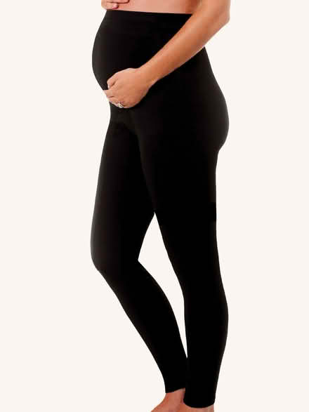 Photo of Maternity Leggings (Los Altos Hills, CA) #1