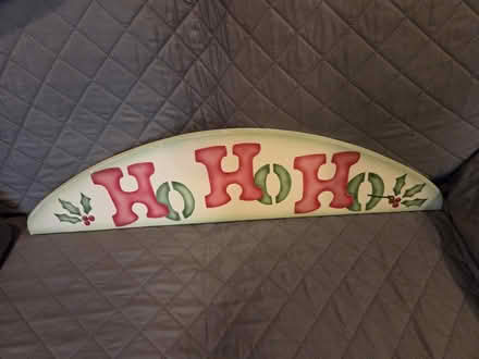 Photo of free Christmas sign (Woburn - west side) #1