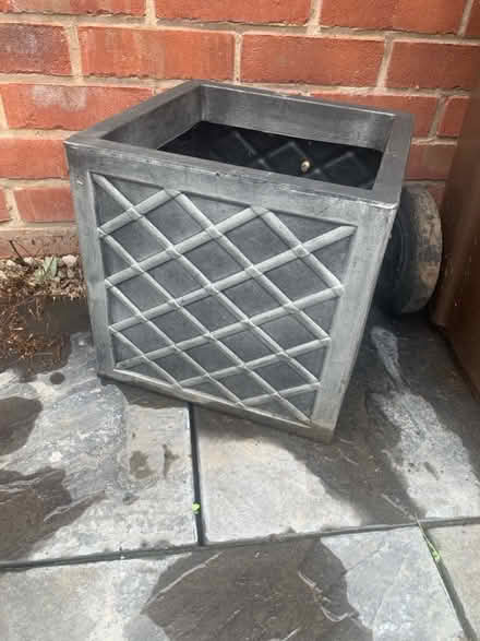 Photo of free 5 x plant pots (lough LE11) #2