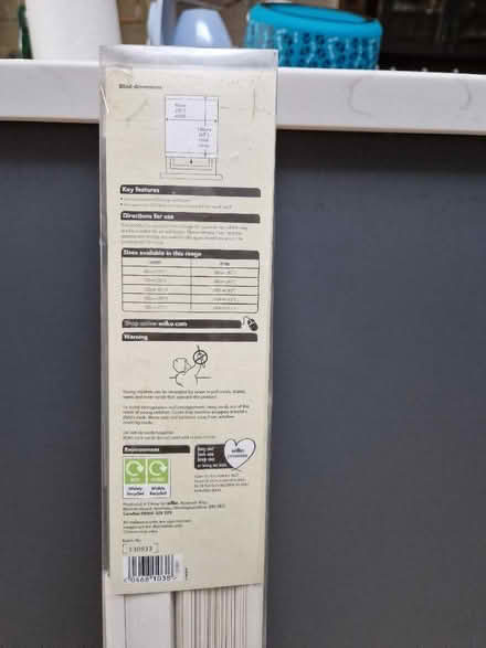 Photo of free 25mm vinyl venetian blind (Loughton IG10) #2