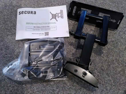 Photo of free Secura QSF210-B2 Full Motion TV Wall Bracket (Brecon LD3) #2