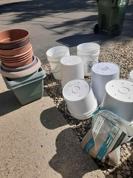 Photo of free plastic plant pots, sand (140th and Pilot Knob) #1