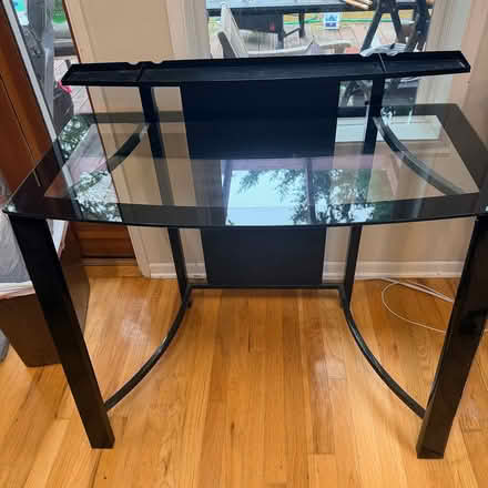 Photo of free Desks (Cedar Hills) #3