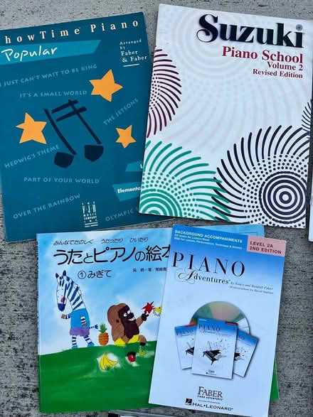 Photo of free Piano books (Lawrence Expwy & Monroe Street) #2