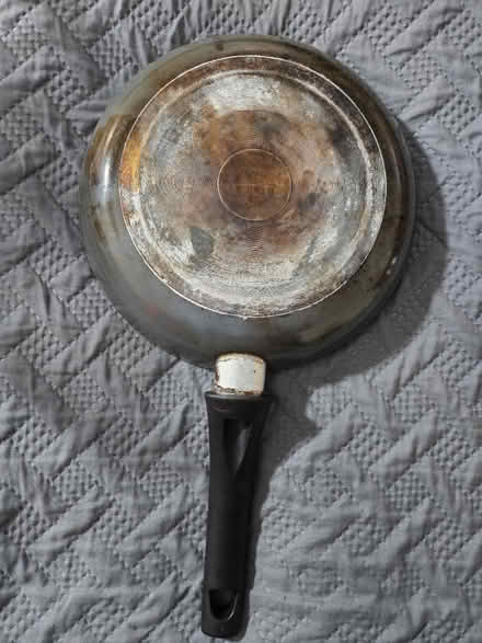 Photo of free 10" frying pans (Medford ma) #3
