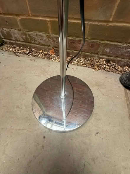 Photo of free Floor lamp (Henley on Thames RG9) #4