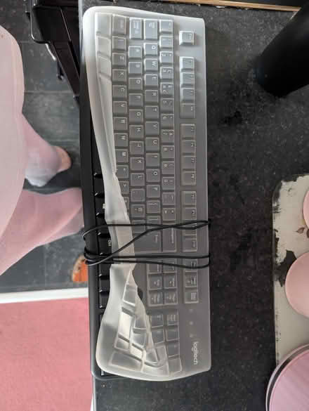 Photo of free Keyboard usb (Erith DA8) #1