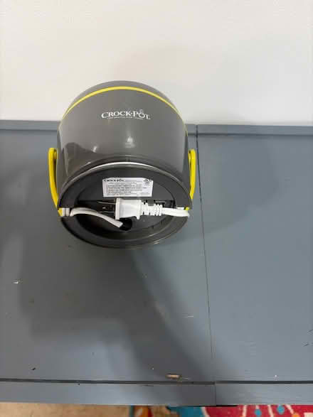 Photo of free Mini Crock Pot (S. Leesburg near Banshee Reeks) #2