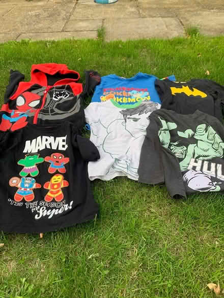Photo of free T shirts (Emsworth PO10) #1