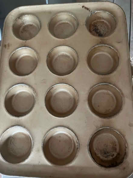 Photo of free Bun tin (Clapham SW4) #1