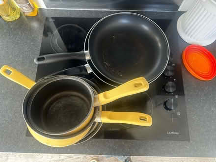 Photo of free Pots and pans (Caterham CR3) #1