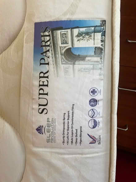 Photo of free Single bed with 2 drawers, mattress and head board (Millbank SW1P) #4