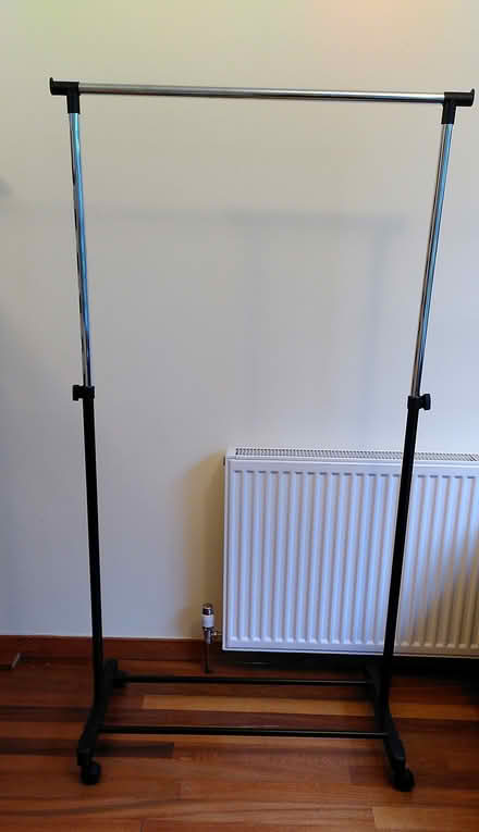 Photo of free Clothes rail (Ealing W5) #1
