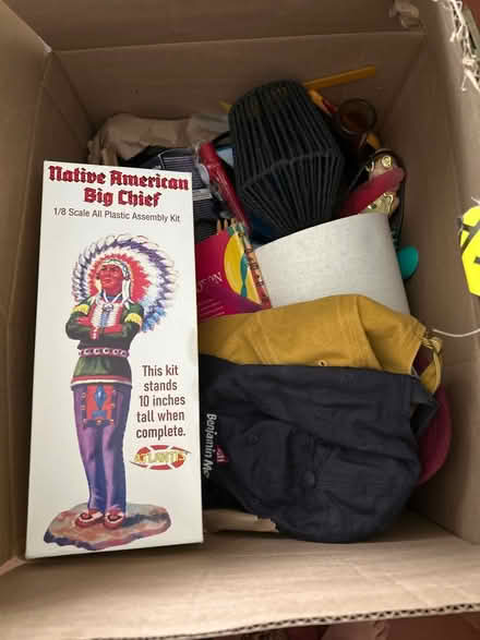 Photo of free bOx of miscellaneous items (Fayetteville, NC) #1