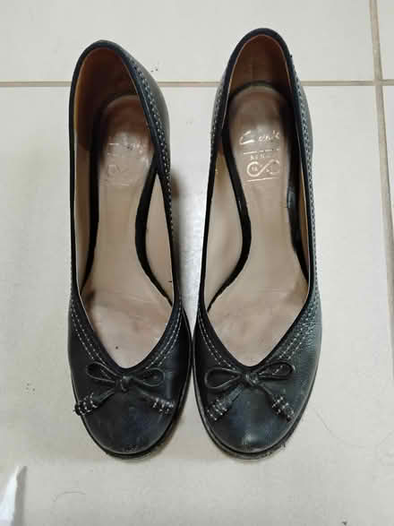 Photo of free Lady's shoes (Cutteslowe OX2) #1