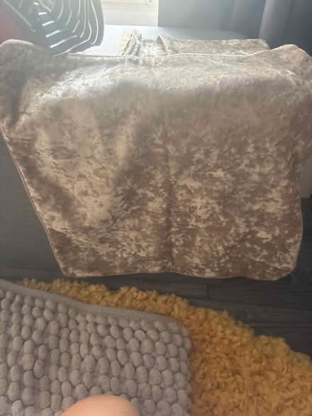 Photo of free 2x cushion covers (SW11 Battersea) #1