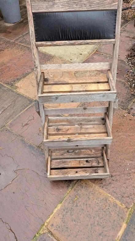 Photo of free Plant/Pot Stand (RG24 Old Basing) #2