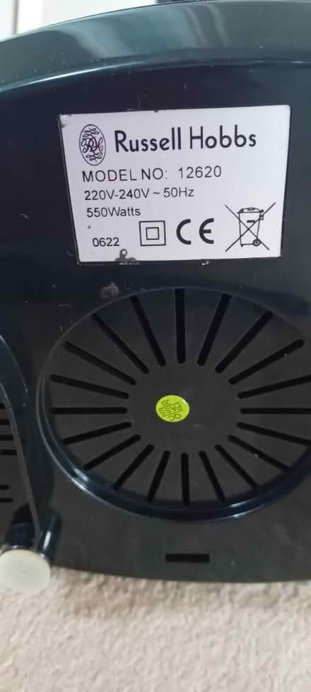 Photo of free Russell Hobbs Smoothie Blender (Benhall GL51) #2