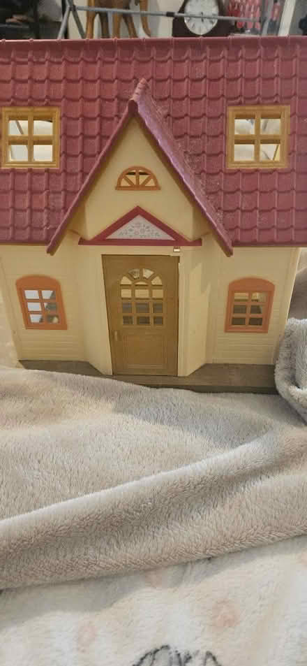 Photo of free Sallivaian family house (Hook RG27) #1