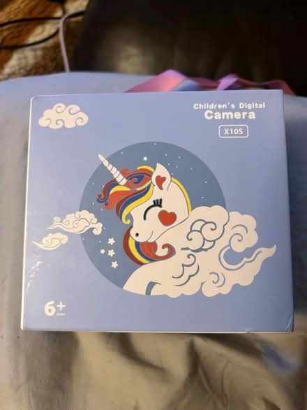 Photo of free Kids camera (Croydon CR0) #3