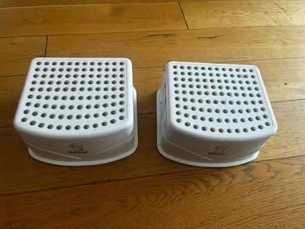 Photo of free 2 Kids Steps (Radlett WD7) #1