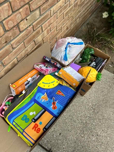 Photo of free items (Belleville) #2