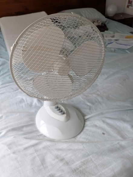 Photo of free Desk Fan (Peachcroft OX14) #1