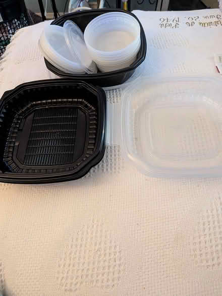 Photo of free takeout containers (Butterfield and Taft Hillside) #1