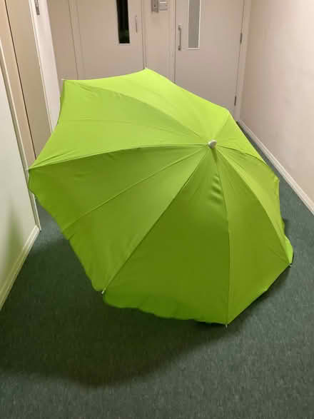 Photo of free Large Garden/beach umbrella (Eastbourne BN21) #1