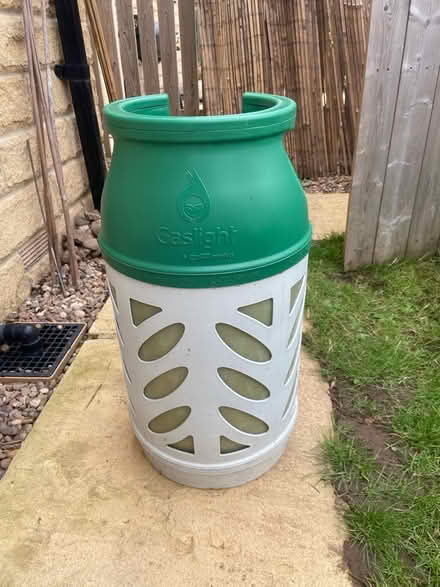 Photo of free BBQ empty gas cylinder (Howhlill Quarries HG3) #1